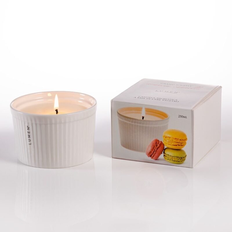 GRAND SOUFFLE' MACARONS VEGETABLE CANDLE 250 ML IN CASE